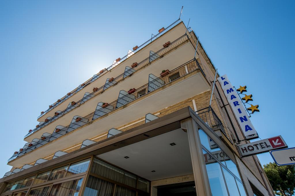 Hotel Ristorante La Marina Mhotelsgroup San Bartolomeo Al Mare Exterior foto